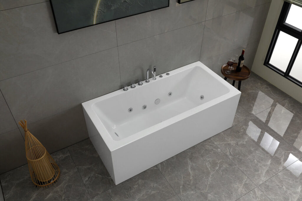 Freestanding whirlpool 6814M conric